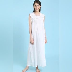 Victorian Classics Nightgown NWT